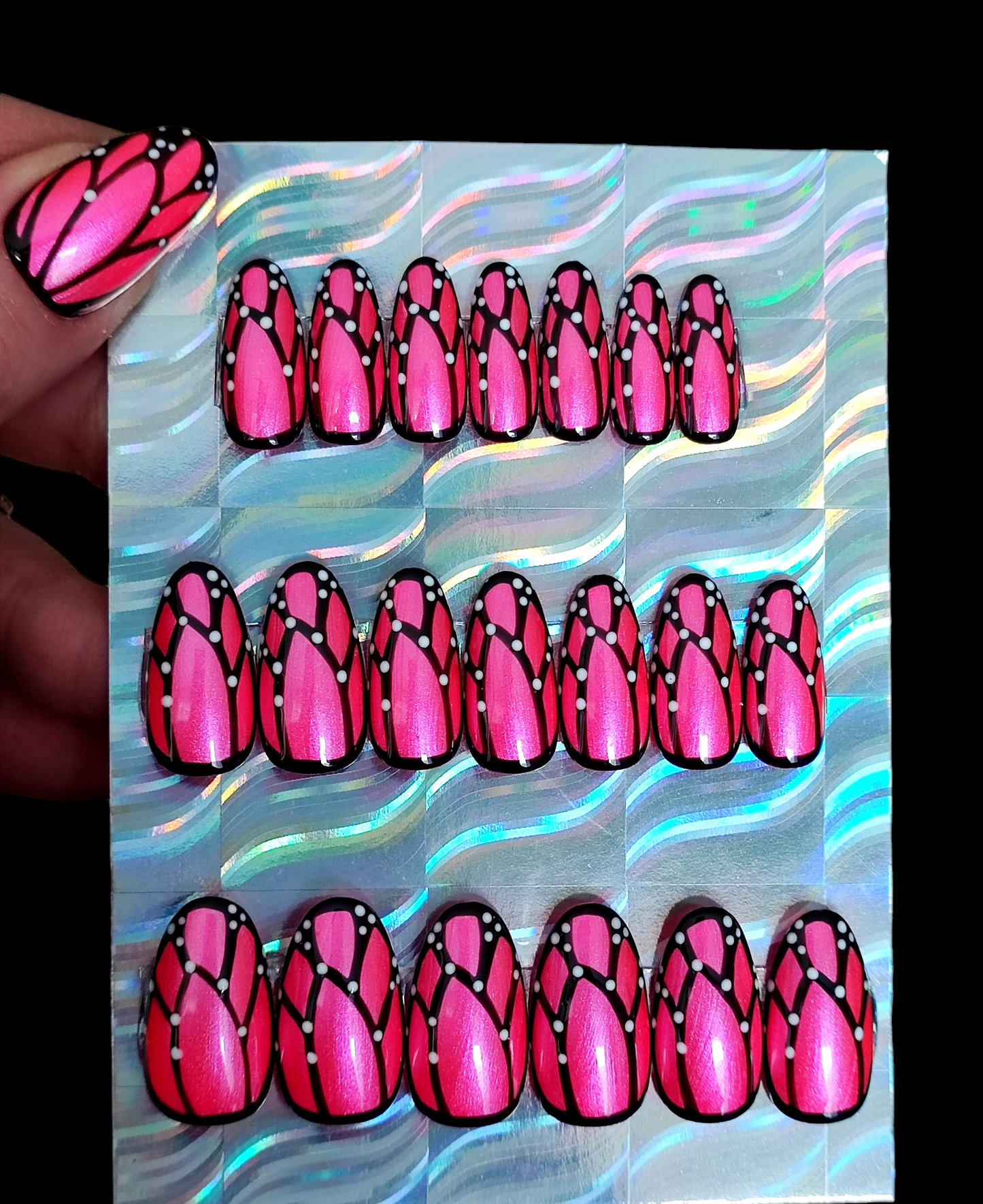 Sommer Pink Metallic – Glänzende Press On Nägel | MEVANAILS