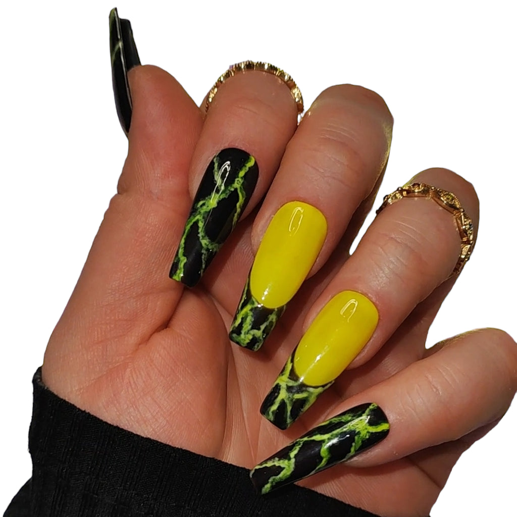 Press On Nails Yellow Black Storm – Gelb-schwarze Gel-Nägel von MEVANAILS