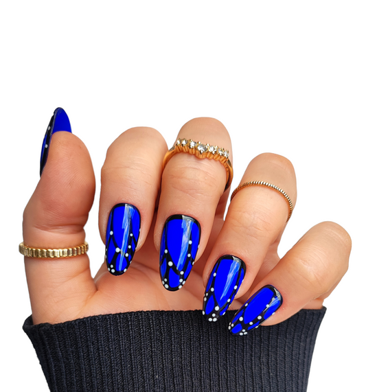 Sommer Blau – Press On Nägel in leuchtendem Blau | MEVANAILS